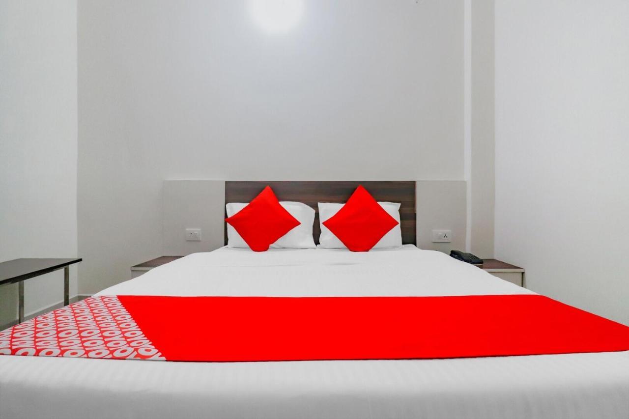 Rajlakshmi Guest House Mathura Exteriér fotografie