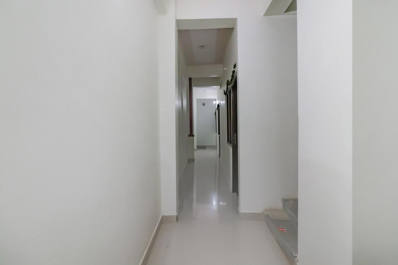 Rajlakshmi Guest House Mathura Exteriér fotografie